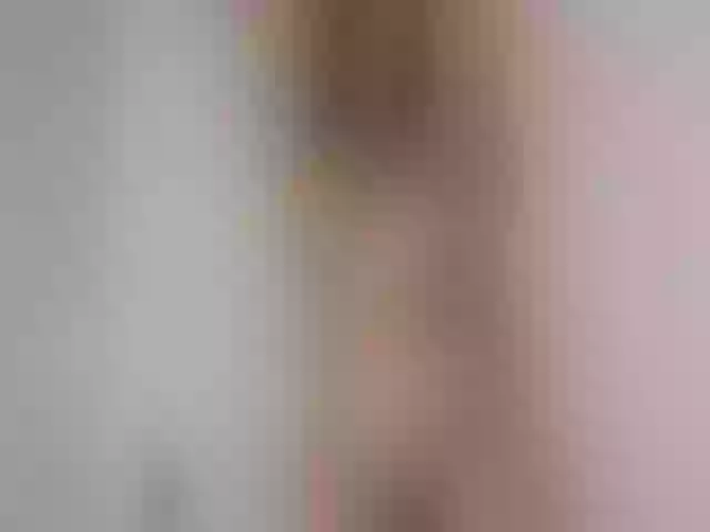 Live sex webcam photo for dreamyriri #262255544