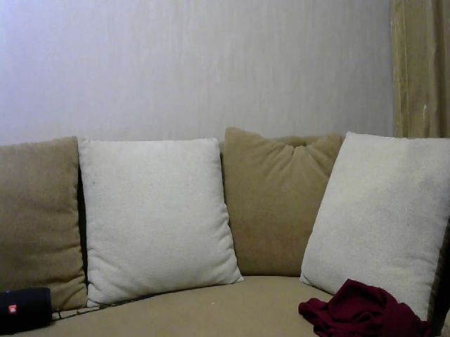 Live sex webcam photo for Mishelle_1 #253883259