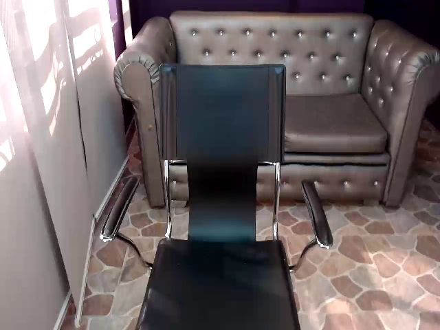 Live sex webcam photo for Alice_buffy #264275868