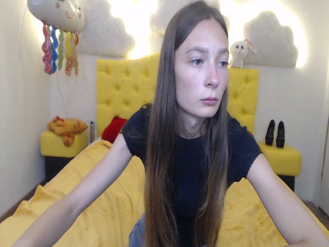 Live sex webcam photo for VikkiDaily #256247052