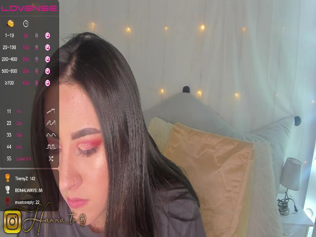 Live sex webcam photo for Hanna_tn #260014492