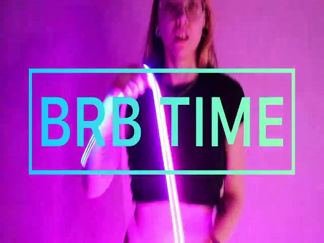 Live sex webcam photo for LisaMellow #259683996