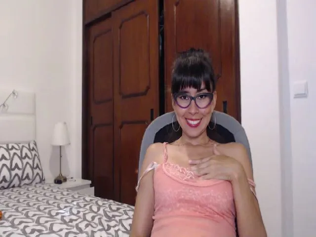 Live sex webcam photo for Evansdani18 #259439961