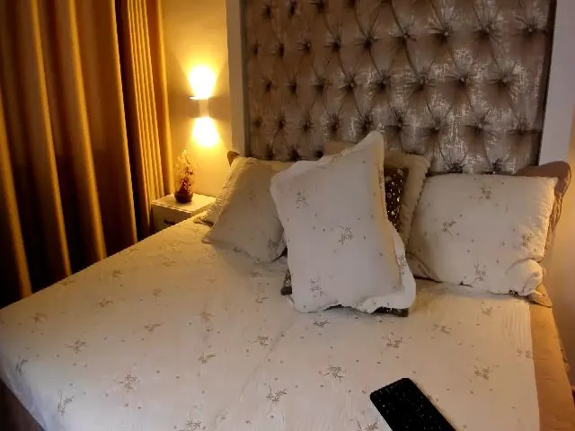 Live sex webcam photo for mhariangel #253571992