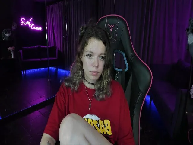 Live sex webcam photo for ClancyOsborne #264792249