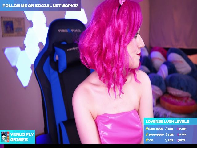 Live sex webcam photo for Annie_may_ #253891912