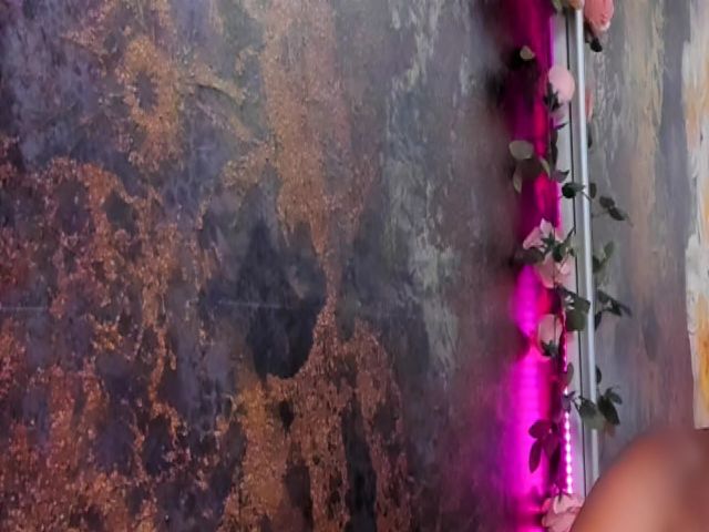 Live sex webcam photo for Lexax #254927612