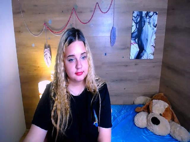 Live sex webcam photo for Cheryl_Sky #264411678