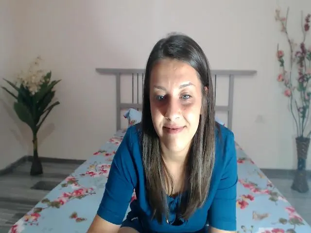 Live sex webcam photo for Ceraselalove #255621346