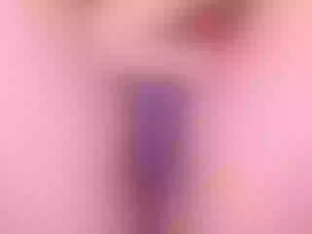 Live sex webcam photo for karynarose #240932096