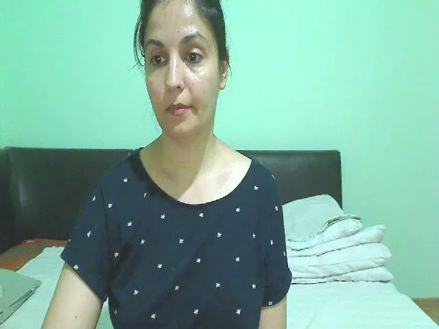 Live sex webcam photo for OneHotty #257234261