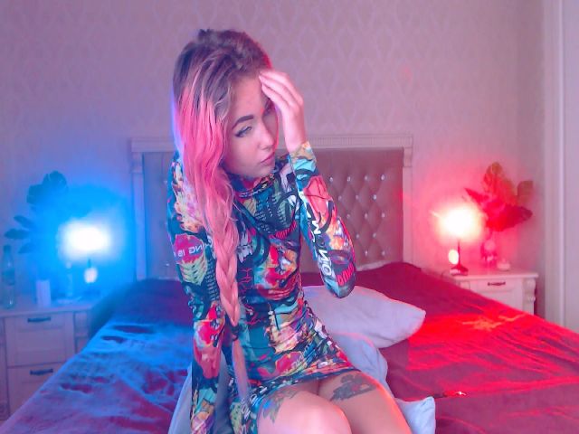 Live sex webcam photo for Sarah_Pink #262631727