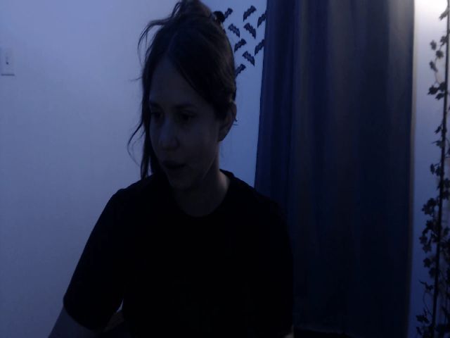 Live sex webcam photo for LadyMarceline #263488574