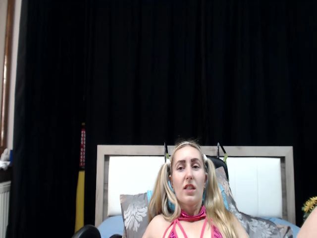 Live sex webcam photo for Pony_tails #263268561