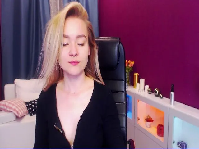 Live sex webcam photo for Kara_Smith #258899041