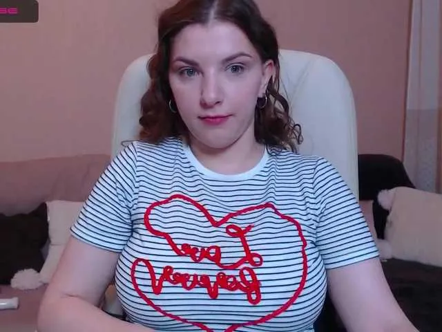 Live sex webcam photo for RennaHart #246699685