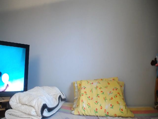 Live sex webcam photo for MsMoncler #255757211