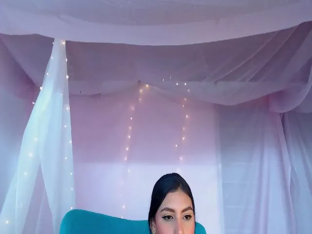 Live sex webcam photo for Mia_thompsons #265187605