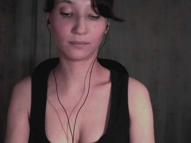 Live sex webcam photo for RenieCalm #260815096