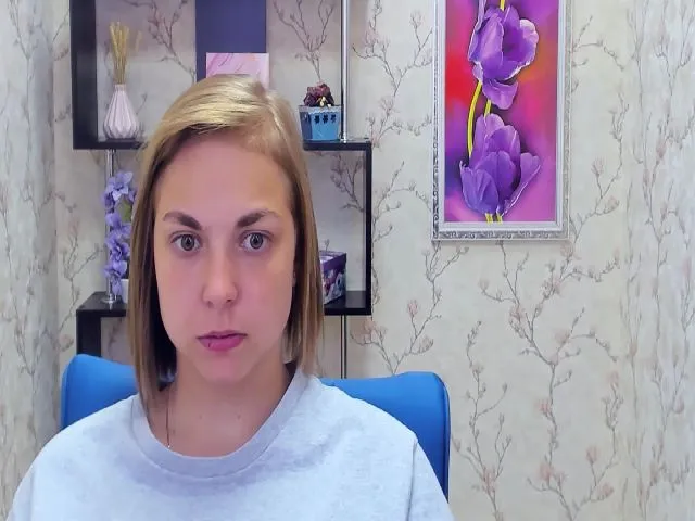 Live sex webcam photo for TataArdent #253464161