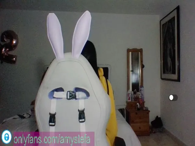 Live sex webcam photo for Amystefa #264019844