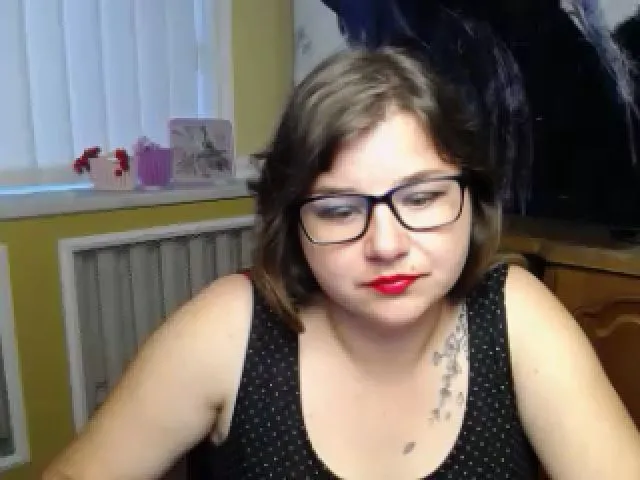 Live sex webcam photo for MonLais #257689534