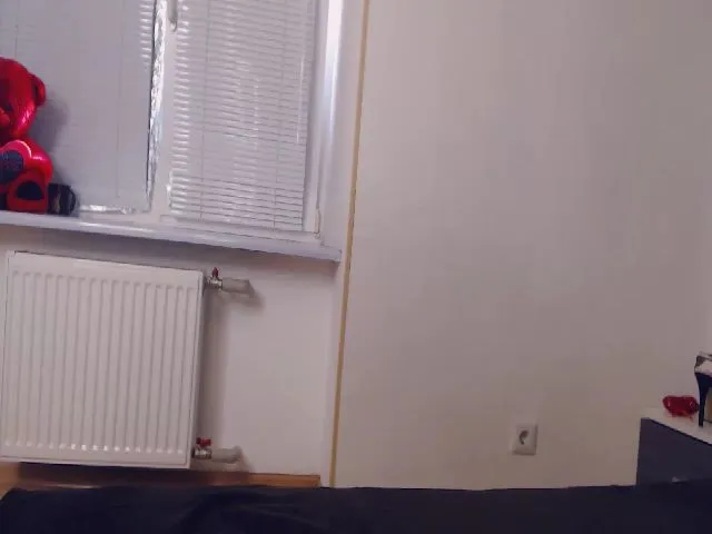 Live sex webcam photo for Asoll77 #264877879