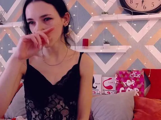 Live sex webcam photo for KariNeal #241113074