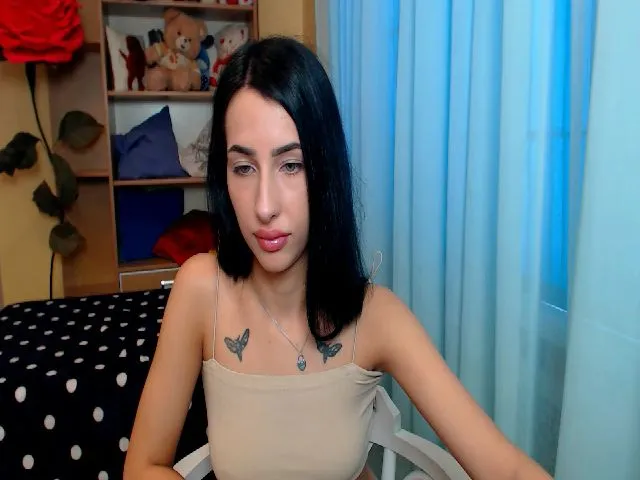 Live sex webcam photo for BruttieHot__ #259149114