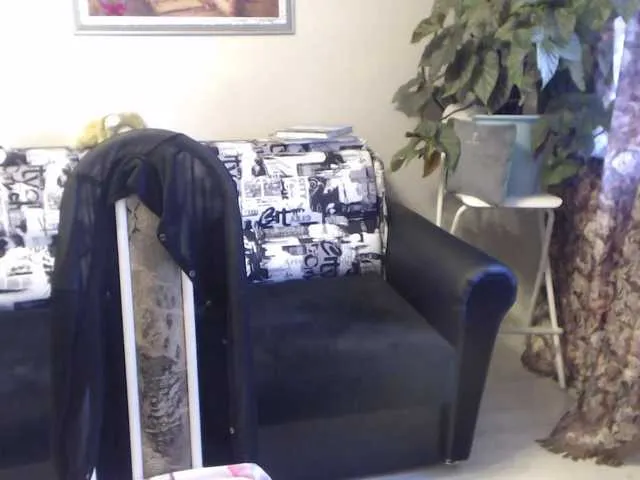 Live sex webcam photo for HelenBerg #254224740