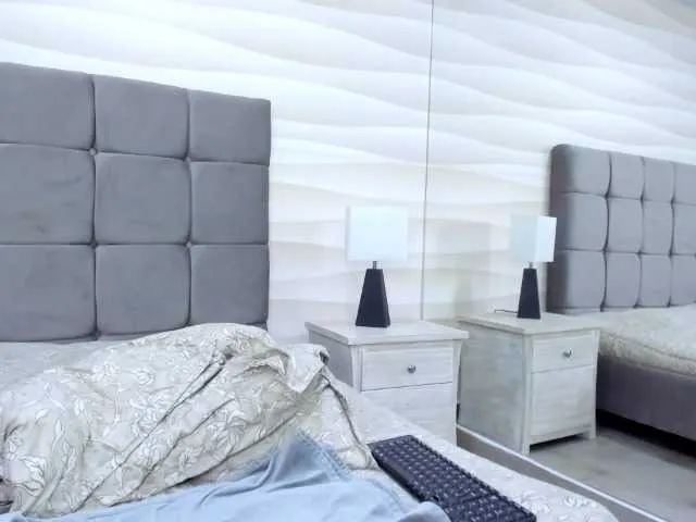 Live sex webcam photo for AlexaHolmes #261190518