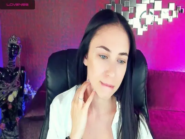 Live sex webcam photo for MilkaBabyDoll #260700662