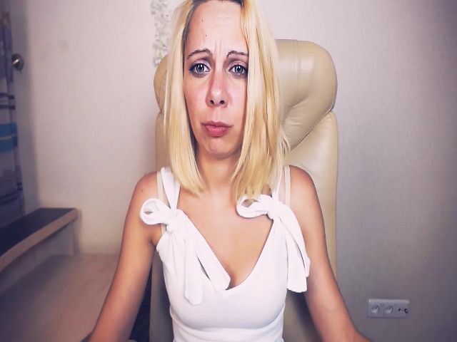 Live sex webcam photo for Casy_wow #257957354