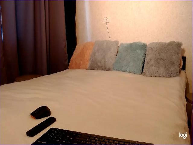 Live sex webcam photo for LulyXX #254662510