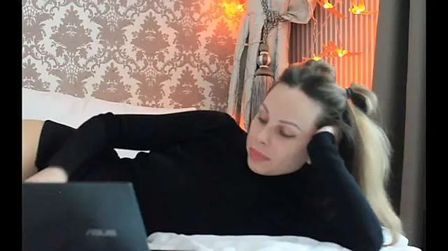 Live sex webcam photo for A1lice #245059103