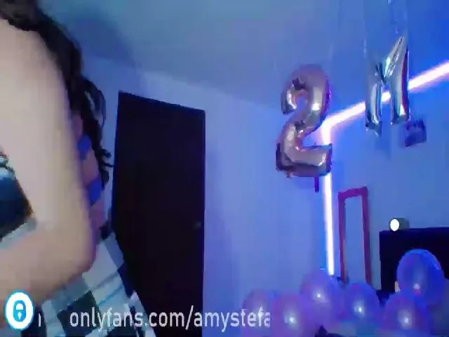 Live sex webcam photo for Amystefa #257354730