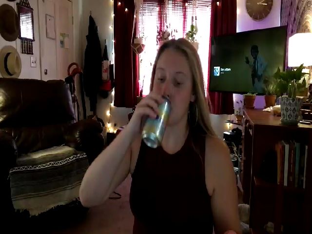 Live sex webcam photo for RadRosie #263924390