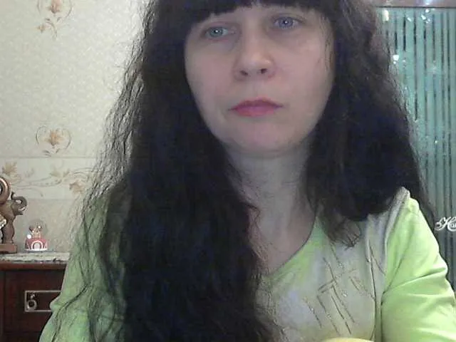 Live sex webcam photo for caroliiine #241045639