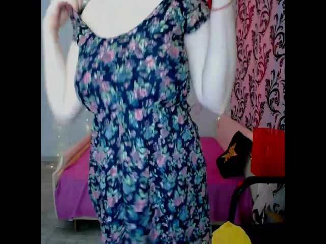 Live sex webcam photo for Pretty_N__ #263945554