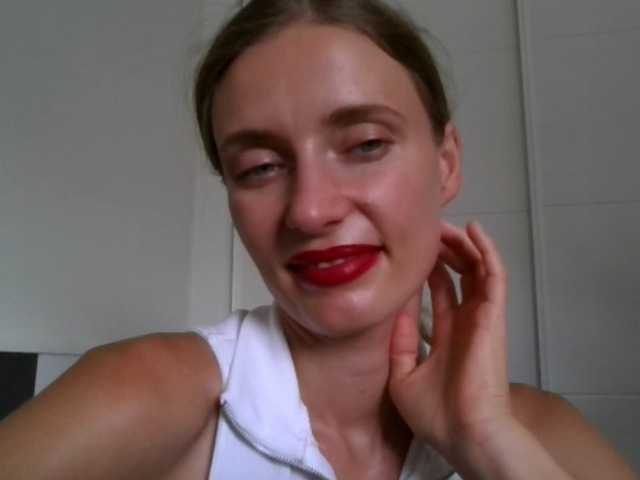 Live sex webcam photo for CelesteKissab #253762155