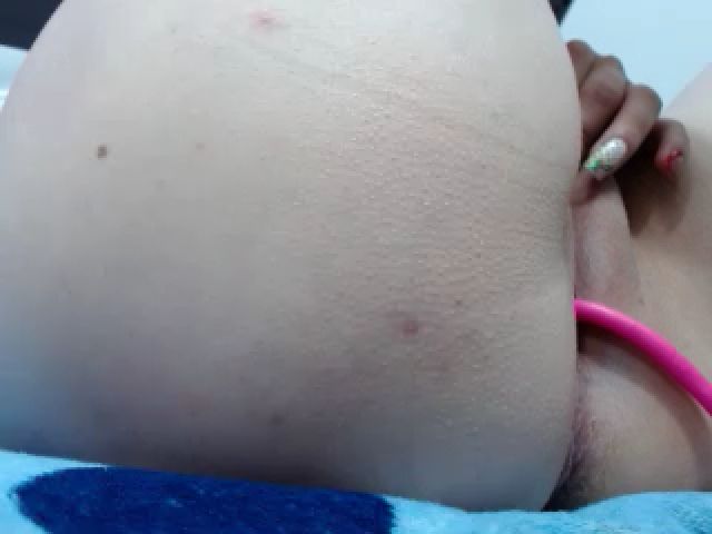 Live sex webcam photo for Honey21_ #253195473