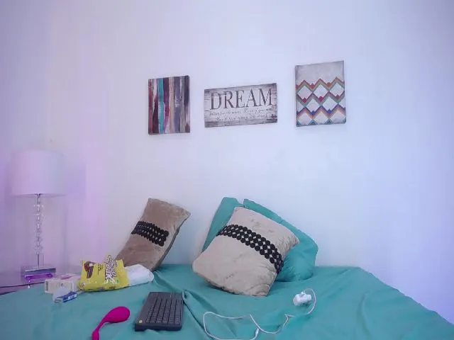 Live sex webcam photo for Chrishadoll #259513829