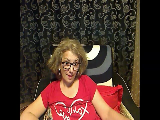 Live sex webcam photo for LovelyGinny #252609669