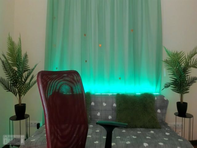 Live sex webcam photo for Tina_Cutie #258151202