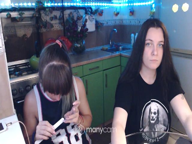 Live sex webcam photo for Terry_Jais_ #254843152