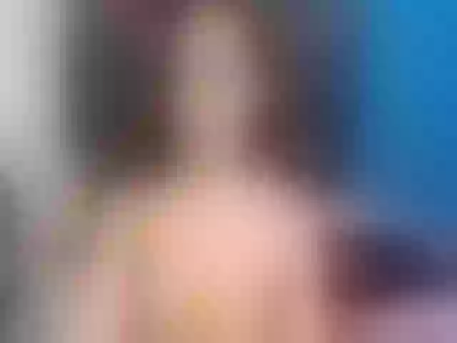 Live sex webcam photo for AngeelJones #254315331