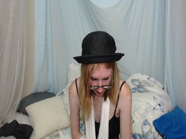 Live sex webcam photo for ImFoxx #263050100