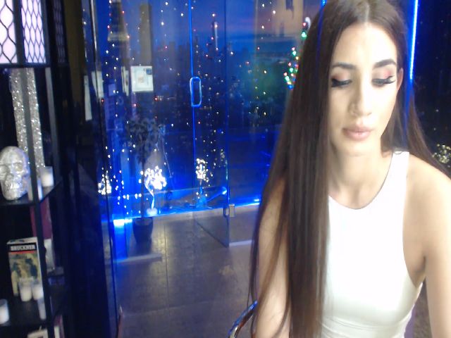 Live sex webcam photo for Missxanabelle #264327693