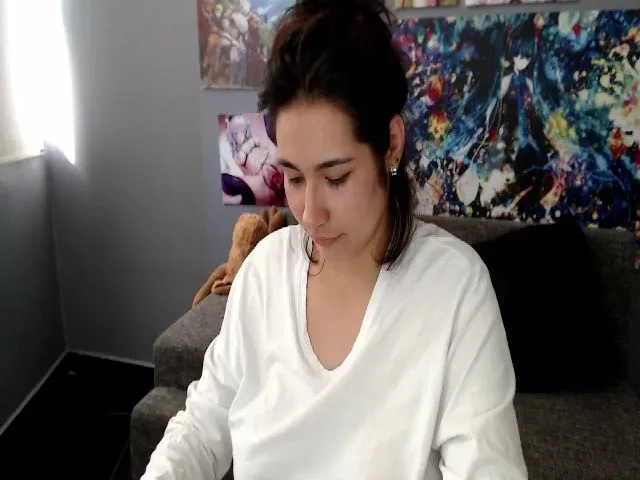 Live sex webcam photo for Jade_leon_ #256893547