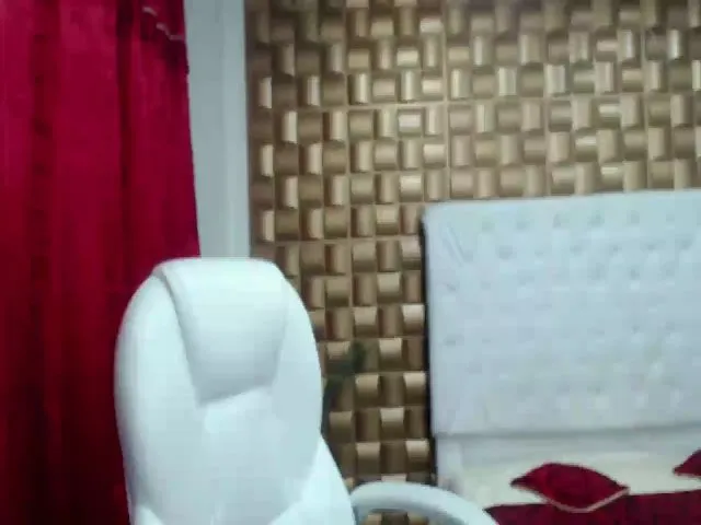 Live sex webcam photo for alondra4 #262369732